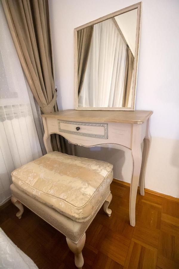 Apartment Barby - Aleja Баня Лука Екстериор снимка