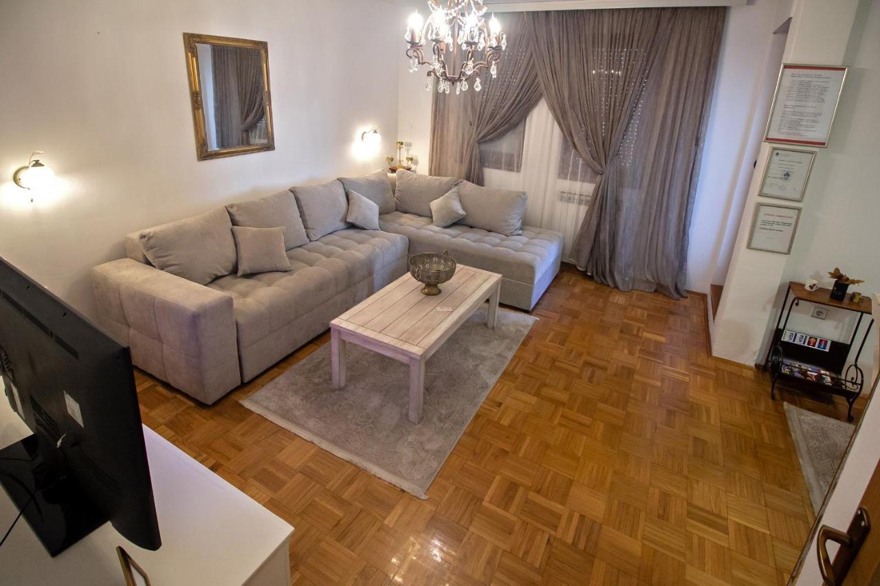 Apartment Barby - Aleja Баня Лука Екстериор снимка